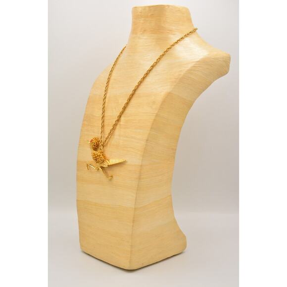 Vintage Roadrunner Necklace Pendant Brushed Textured Gold Tone Chunky 1980s Bin2 - Picture 9 of 12